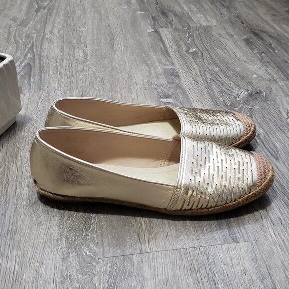 Wanted * Linea Gold Espadrilles * Sz 8.5 - Picture 4 of 9
